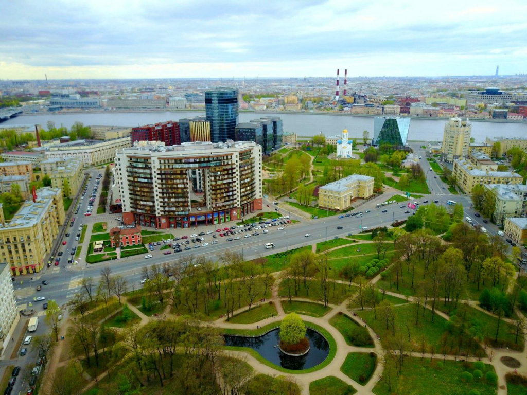 Республиканская улица спб. Малоохтинский парк. Малоохтинский парк СПБ. Малоохтинский парк Санкт-Петербург Новочеркасский просп. Парк на Новочеркасской в СПБ.